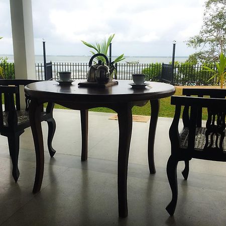 Negombo Holiday Home Eksteriør bilde