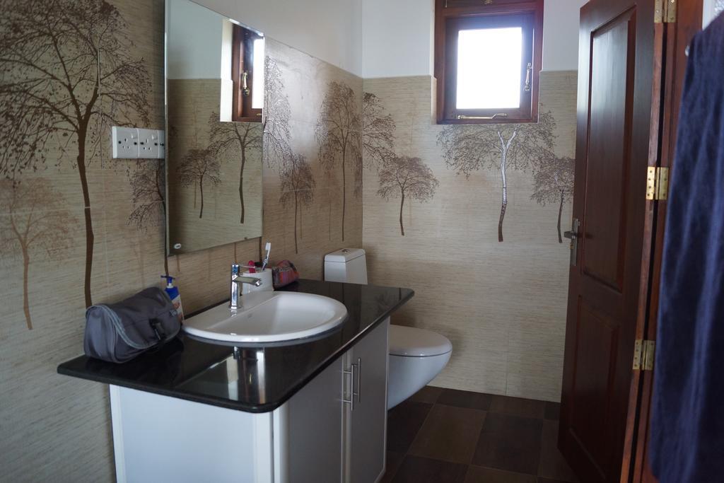 Negombo Holiday Home Eksteriør bilde