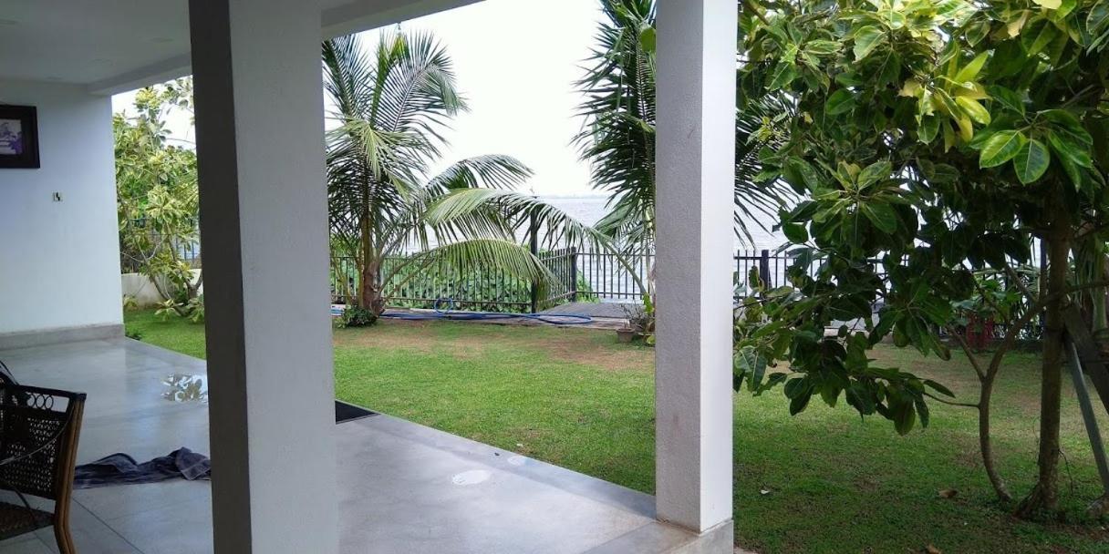 Negombo Holiday Home Eksteriør bilde