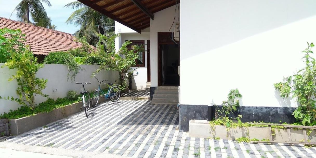 Negombo Holiday Home Eksteriør bilde