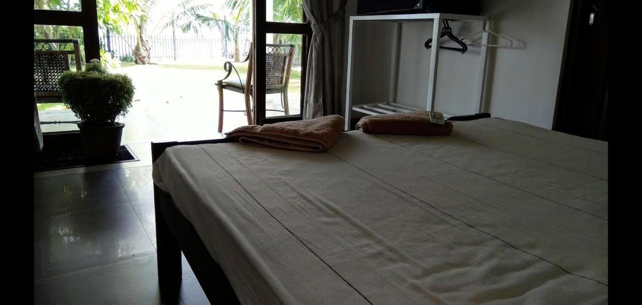 Negombo Holiday Home Eksteriør bilde