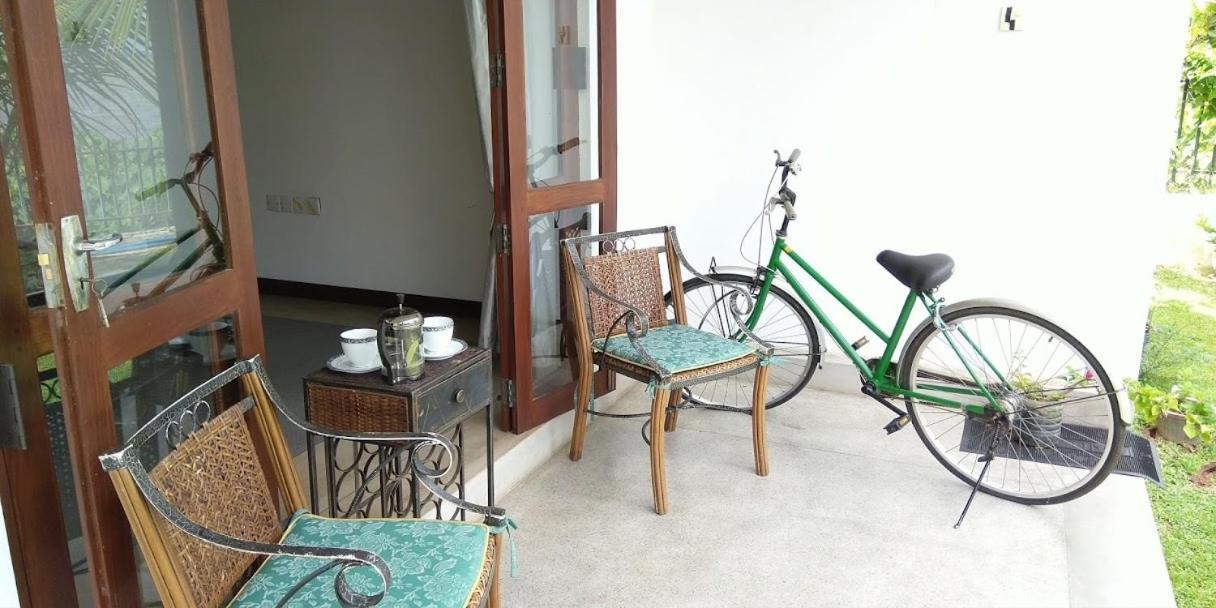 Negombo Holiday Home Eksteriør bilde