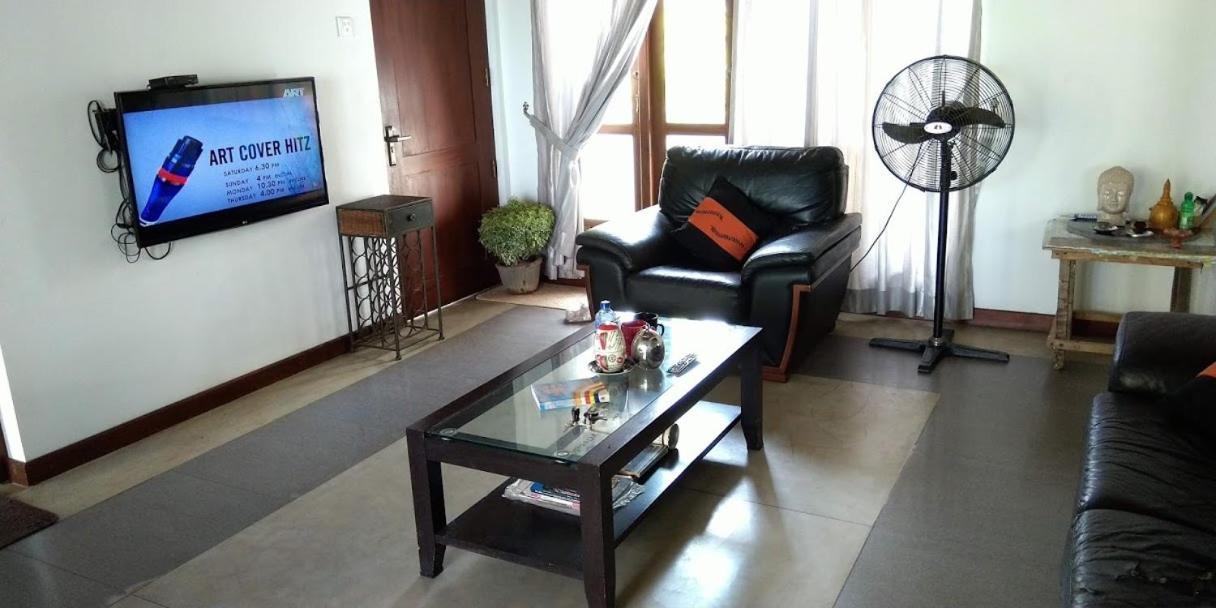 Negombo Holiday Home Eksteriør bilde