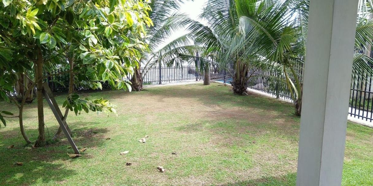 Negombo Holiday Home Eksteriør bilde