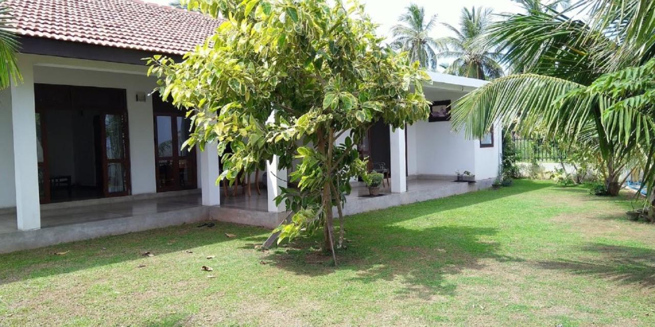 Negombo Holiday Home Eksteriør bilde